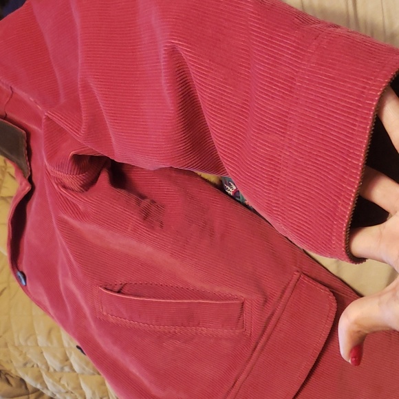 Like New LL BEAN BEAUTIFUL CORDORY DARK SHADE OF CORAL 2X - Picture 6 of 10